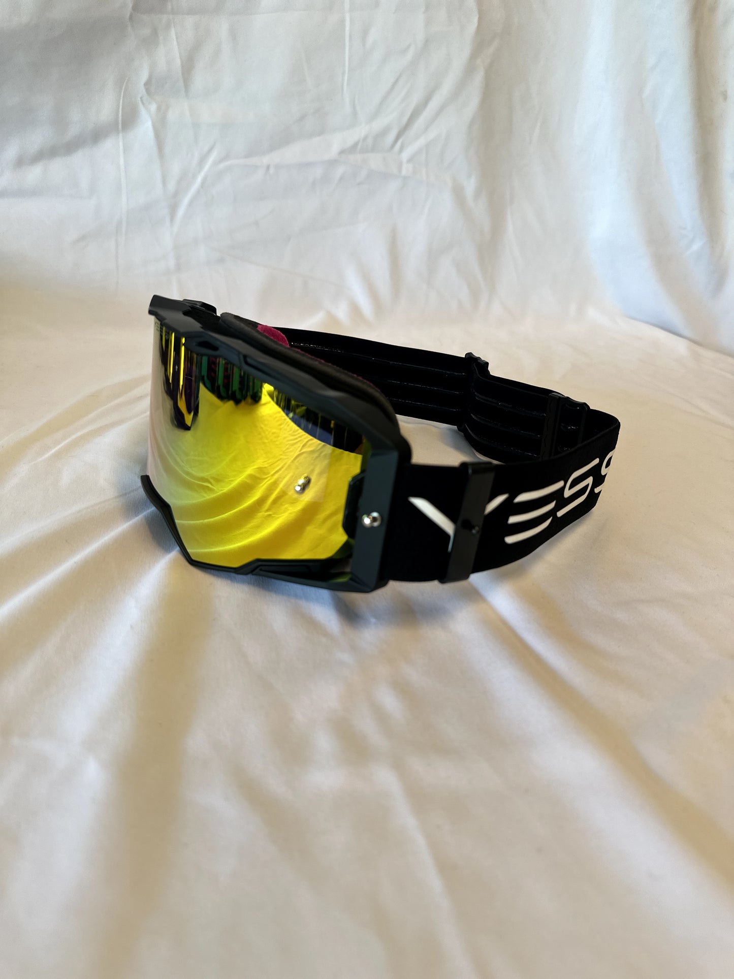 mono 1 goggle